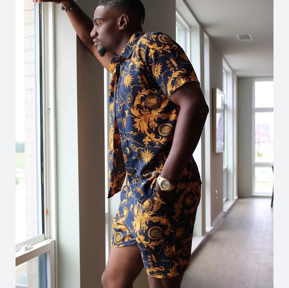 Mens 2pc short set - gold and navy blue. New without tags. - Picture 1 of 3